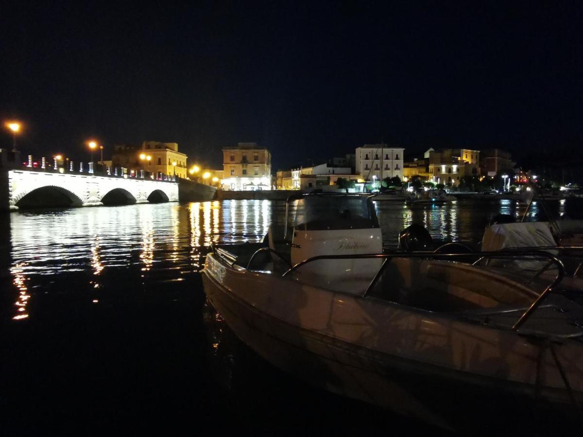 Dioniso Bed & Wellness Bed and Breakfast Tarente Buitenkant foto